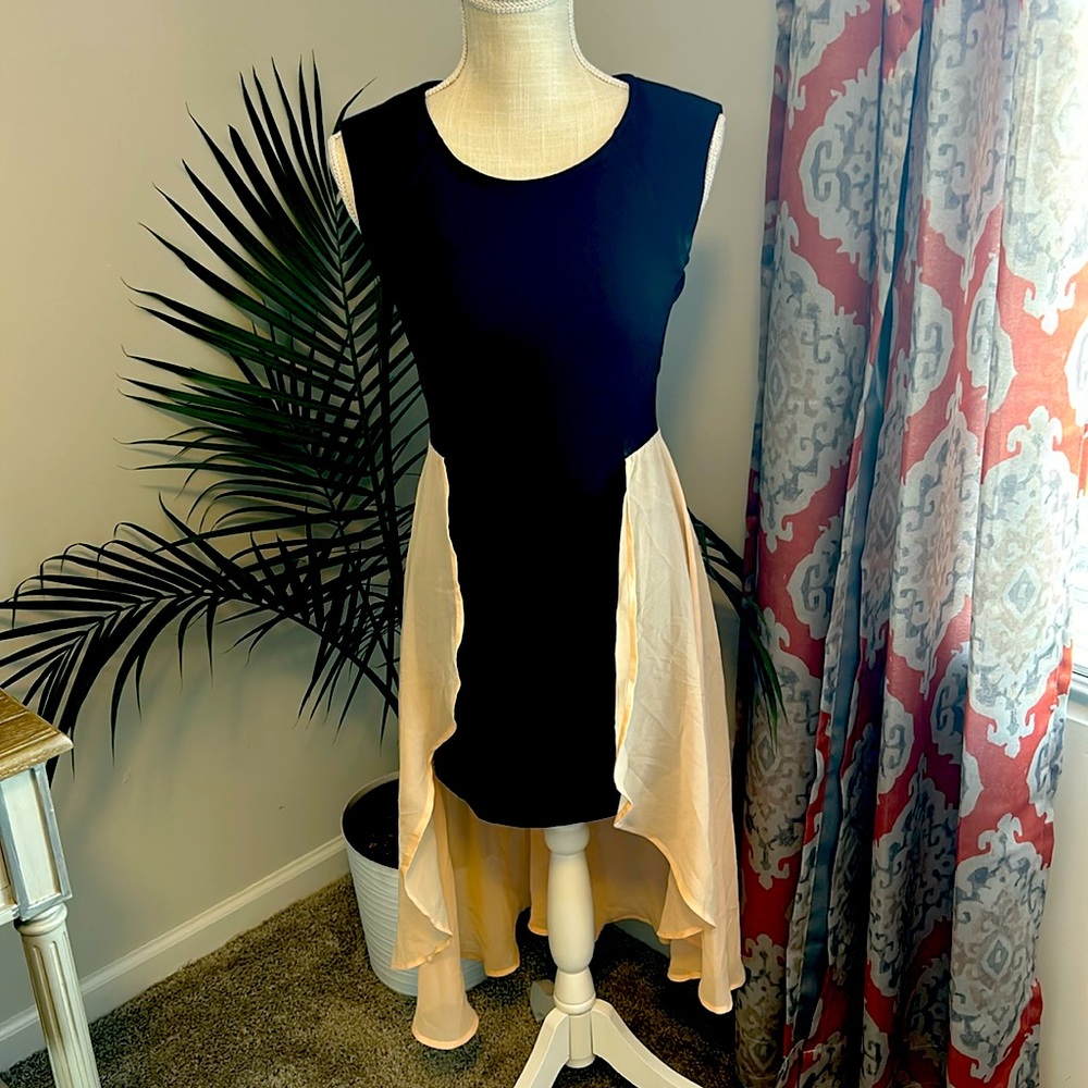 Black mini with a peach overlay